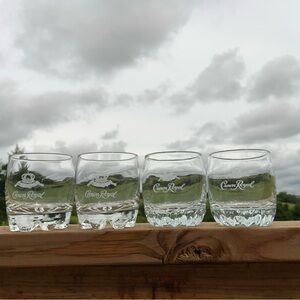 Lot Of 4 Crown Royal Round Rocks Whiskey Cocktail Glasses 3 1/2” & 3 3/4” tall